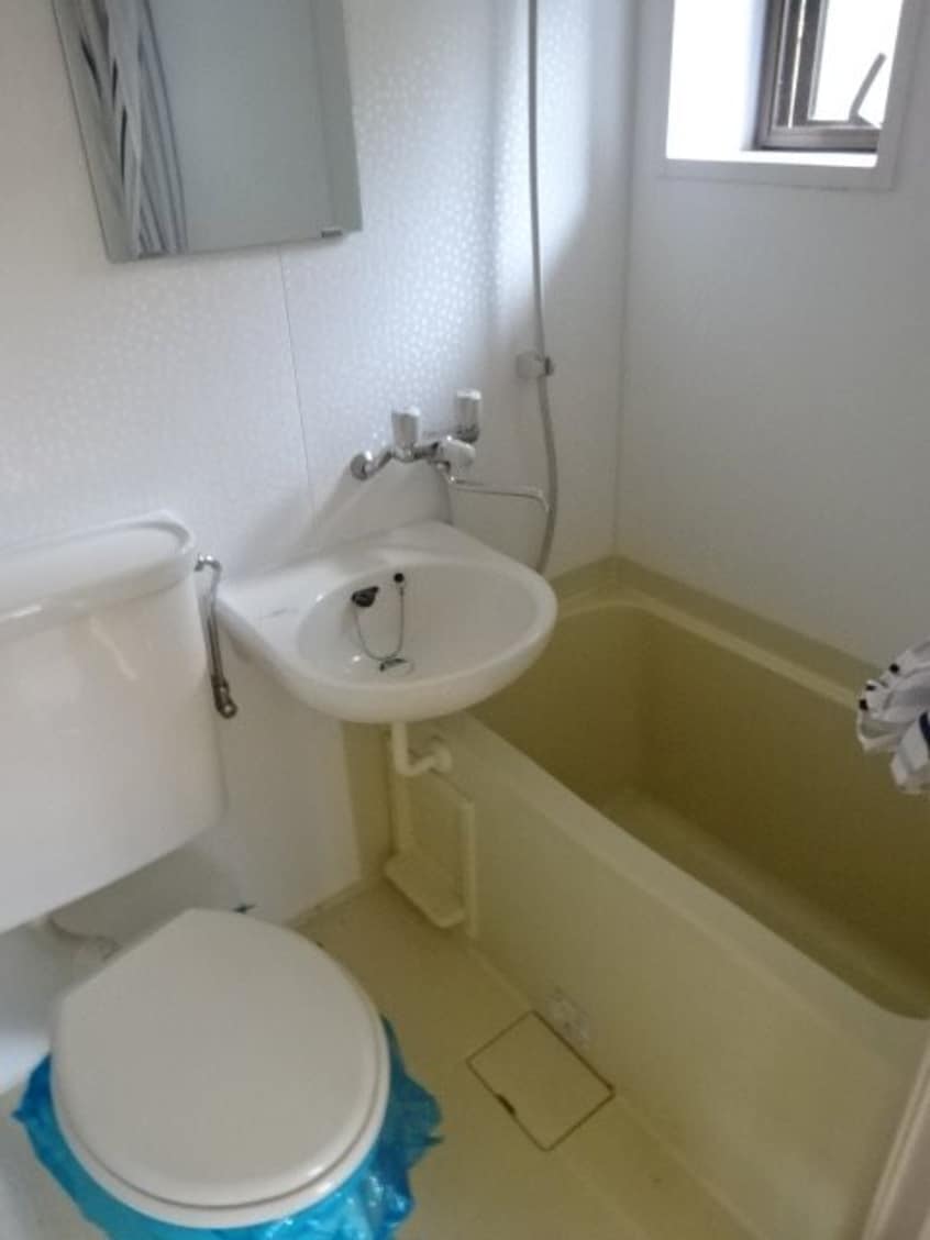  長野電鉄長野線/市役所前駅 徒歩19分 2階 築51年