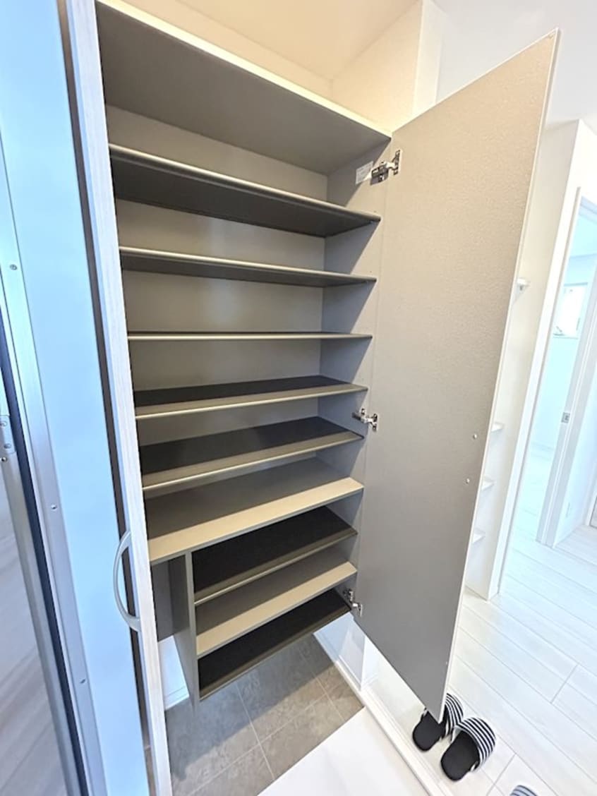  トリシア中御所