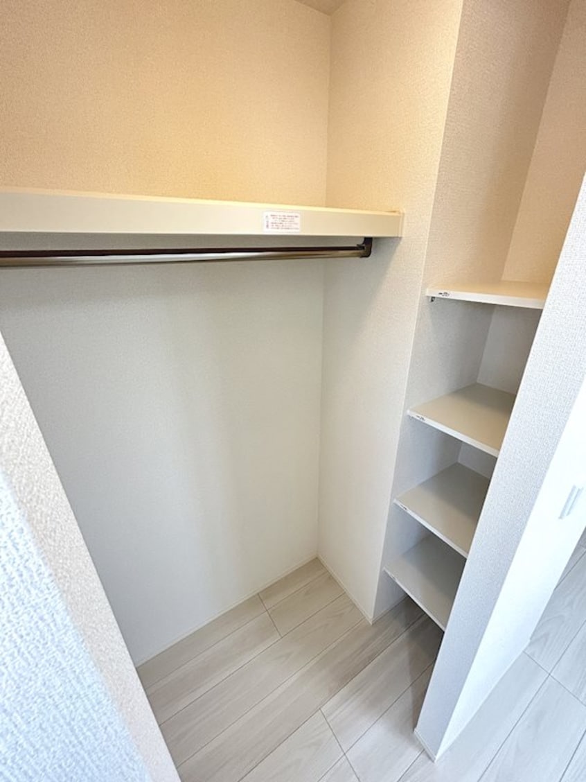  トリシア中御所