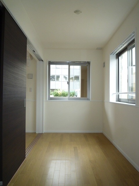 写真は101号室です。 メゾン・ド・冨士