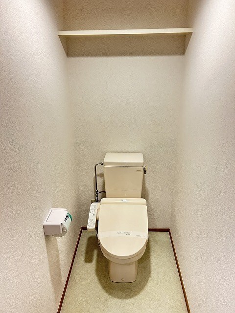 写真は501号室です（参考） ロンドン東口ビル