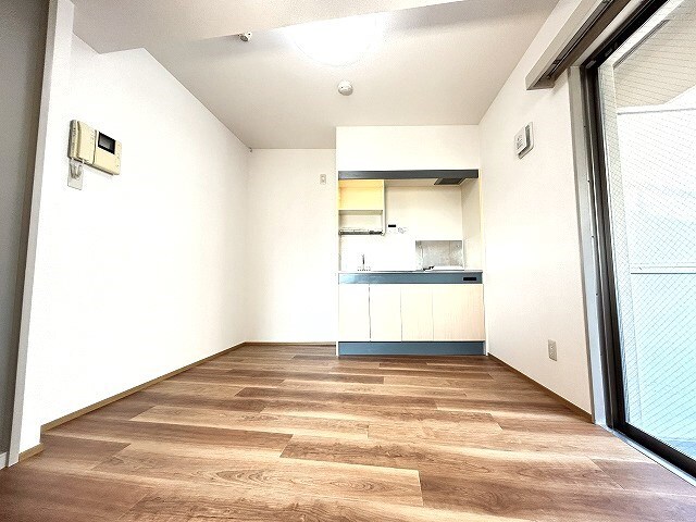 写真は501号室です（参考） ロンドン東口ビル