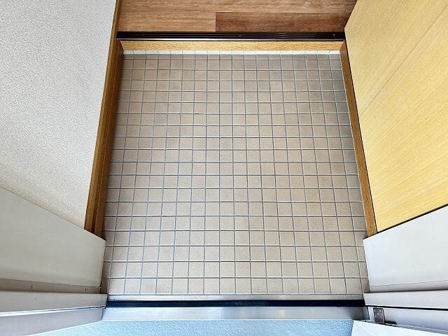 写真は501号室です（参考） ロンドン東口ビル