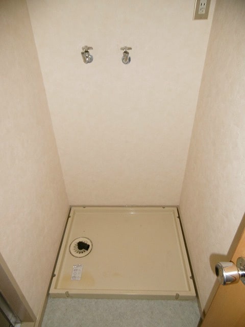 洗濯機※写真は別号室です（参考）置き場 ハウス深山