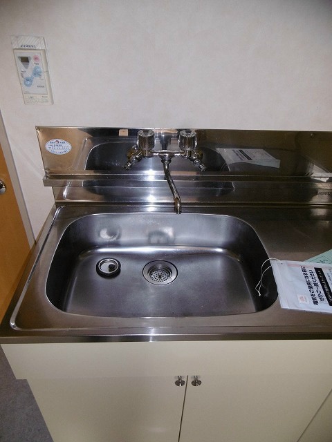 流し台※写真は別号室です（参考） ハウス深山
