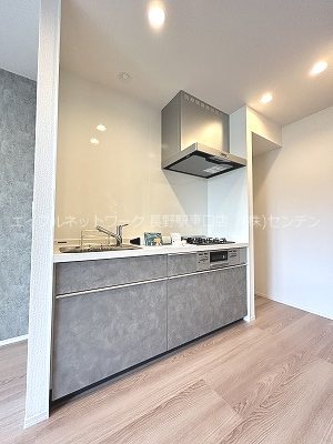  パークサウス栗田