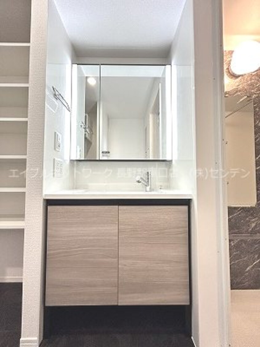  パークサウス栗田