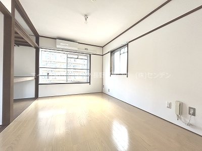  カルチェラタン