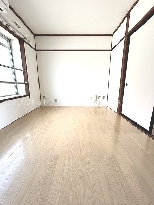  カルチェラタン