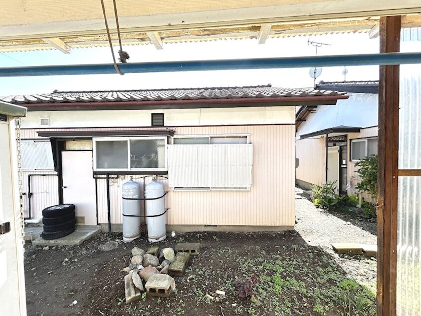  佐治木様貸家B棟