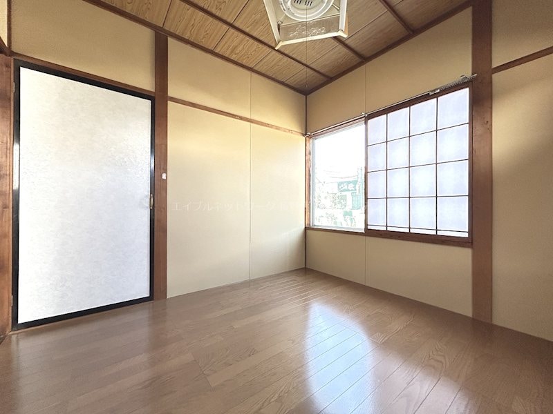  佐治木様貸家B棟