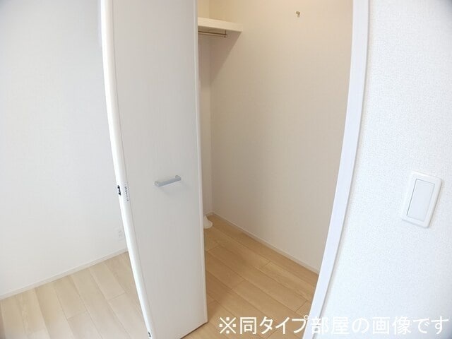  メゾンラテ稲葉