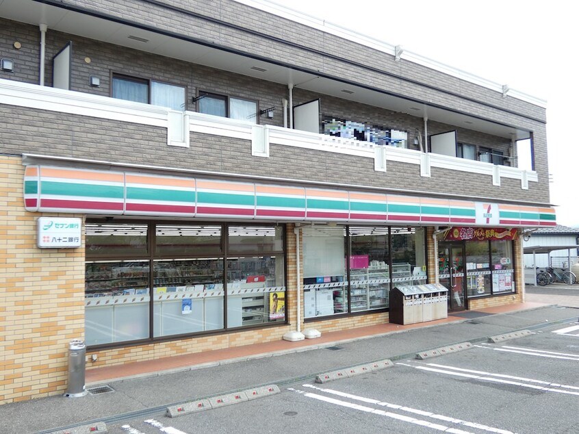 ｾﾌﾞﾝｲﾚﾌﾞﾝ 岡谷天竜町店(コンビニ)まで473m ロイヤルパレス