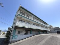 コーポレイクヒル