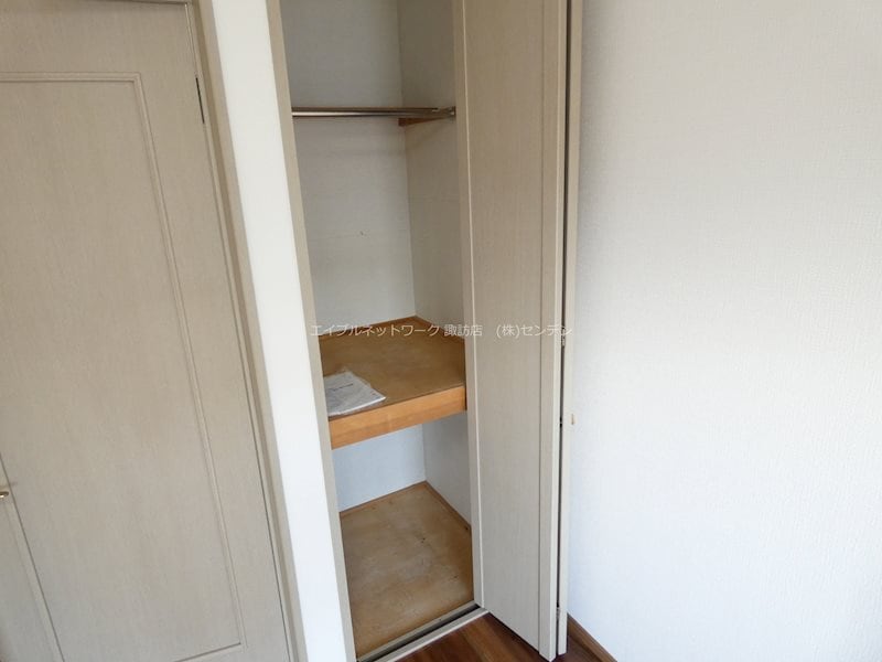  レジデンス923岡谷