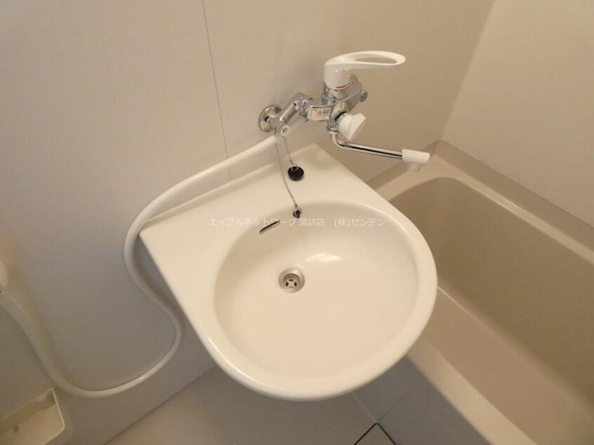  レジデンス923岡谷