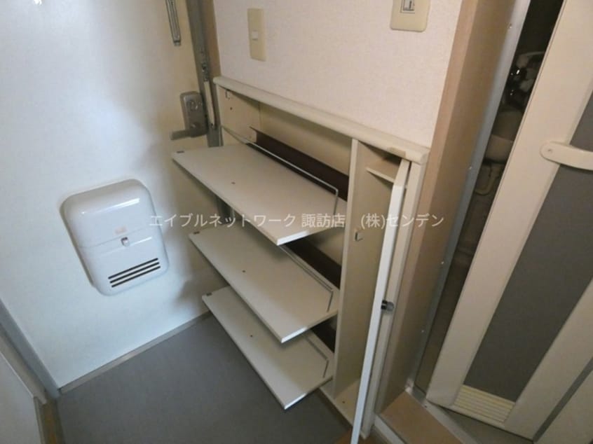  レジデンス923長地