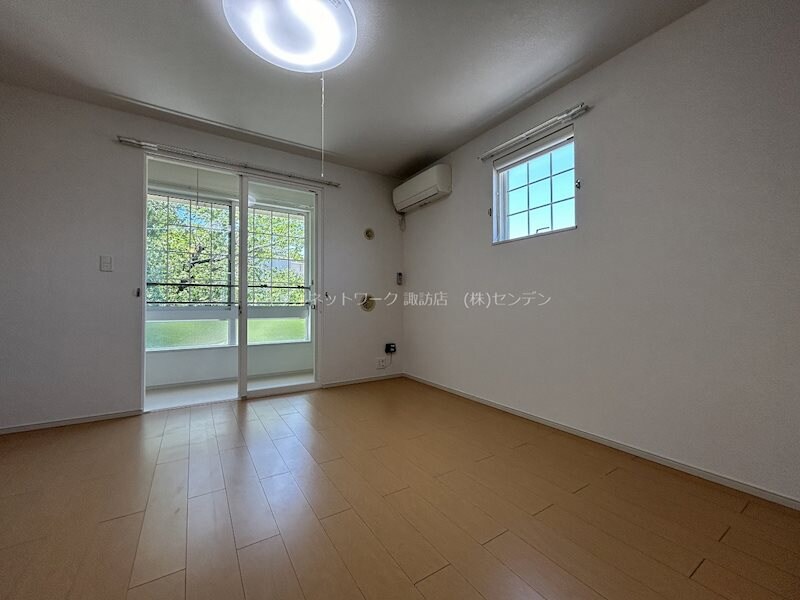 ダイニング セイバリー　ベル