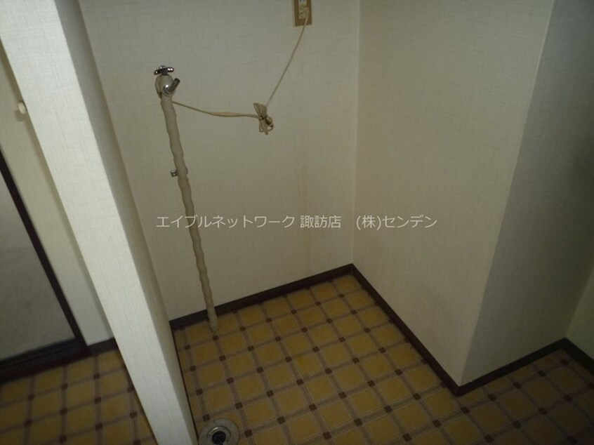 写真は類似部屋 グランドメゾン中大塩