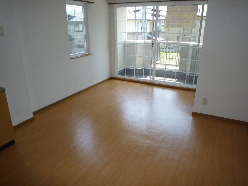  フラワーサンヒルズB