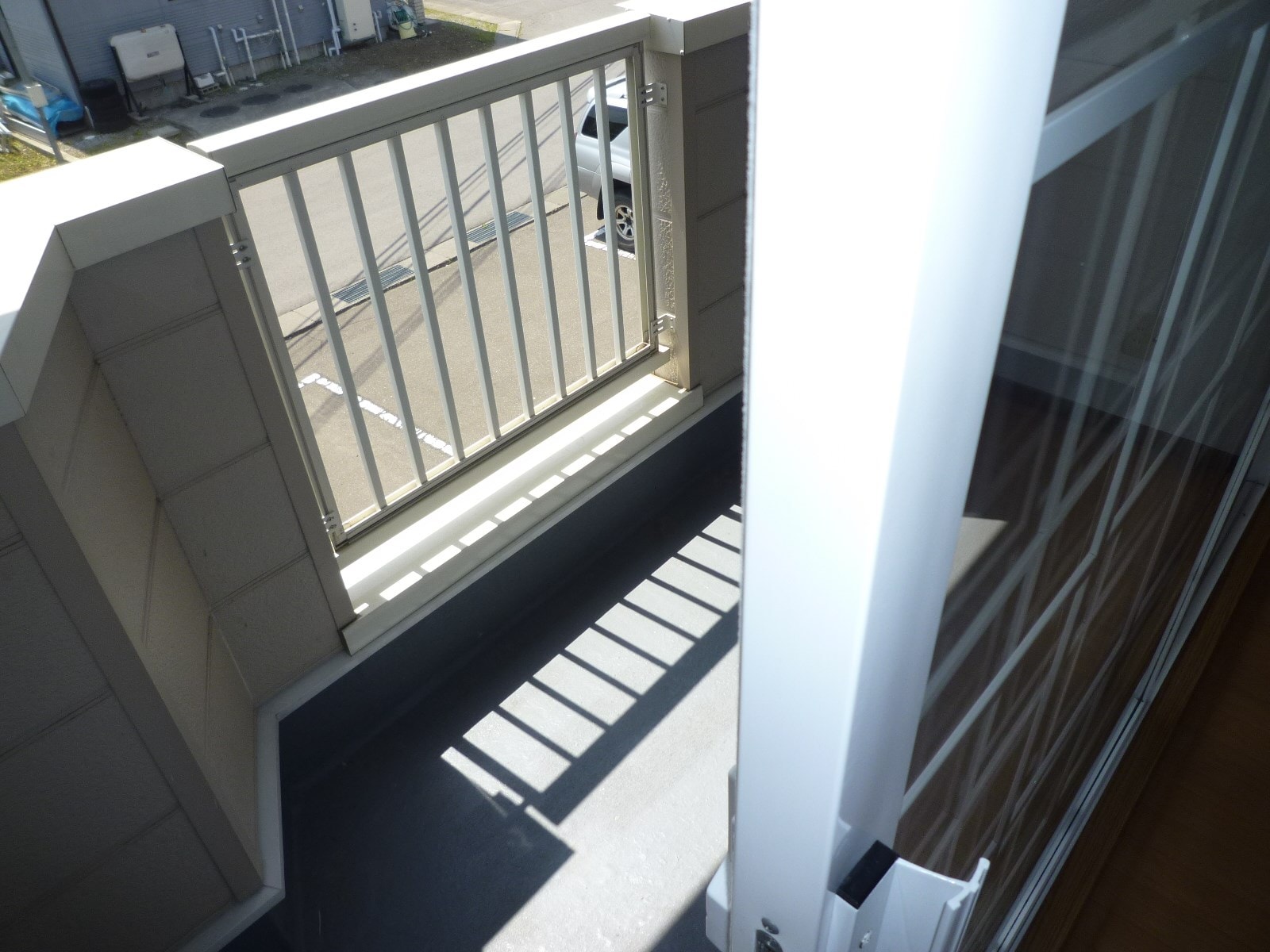  フラワーサンヒルズB