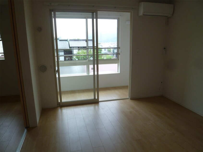  アルモニーメゾンA