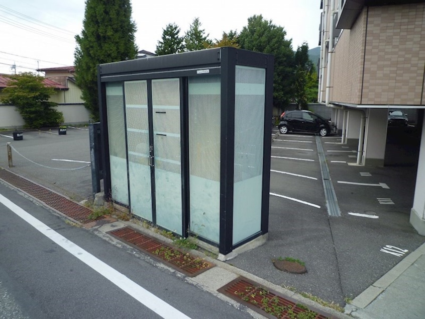  レジデンス923上諏訪