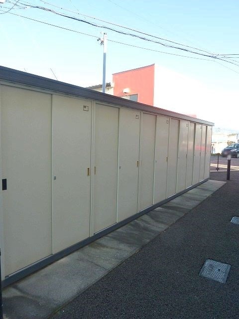  コモド・セスタ