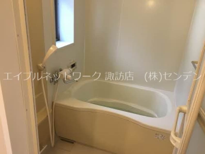  ピアストーンB