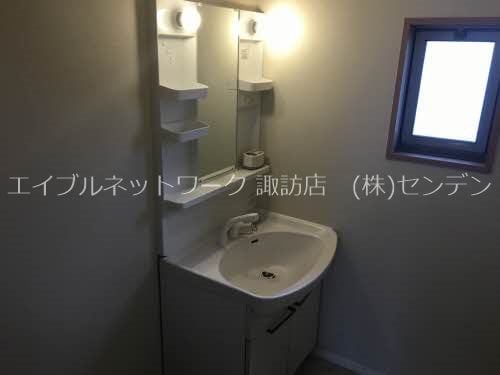  ピアストーンB