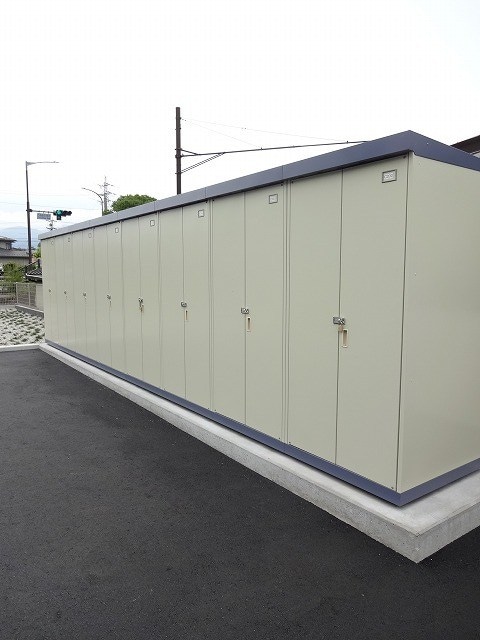  イースト・カーサＣ