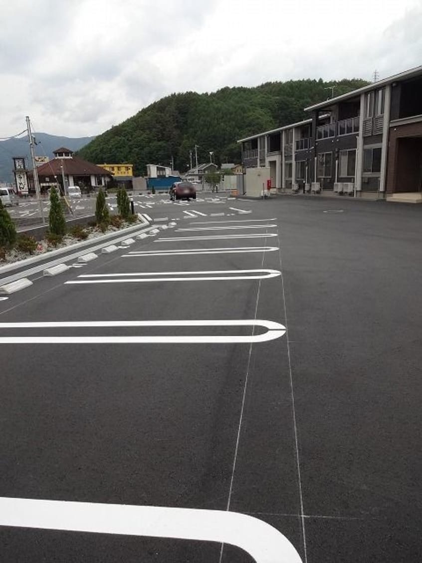  イースト・カーサＣ