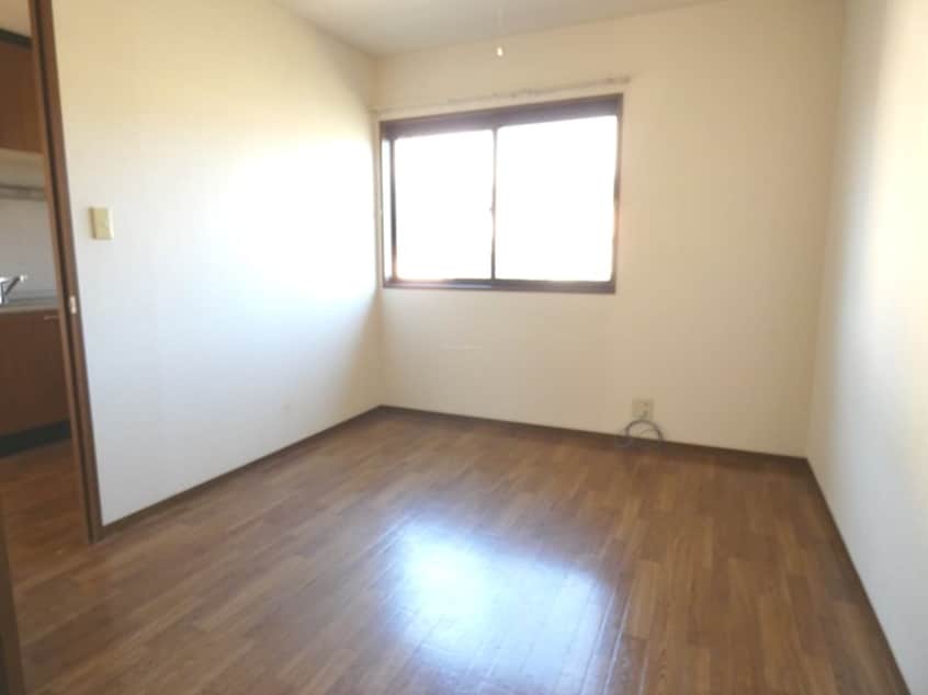  フォーレス三井A