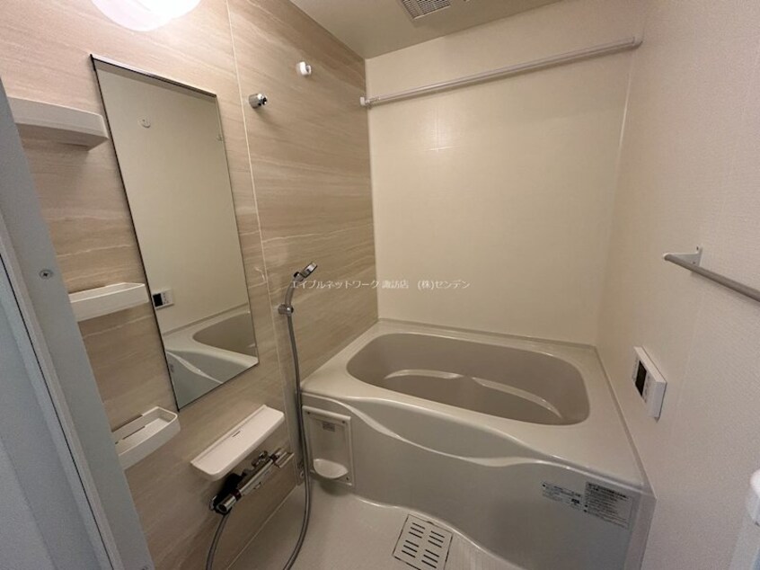  サニーガーデンR　B