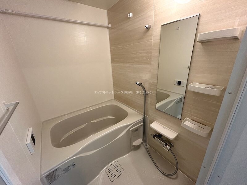  サニーガーデンR　B