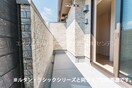  サニーガーデンR　B