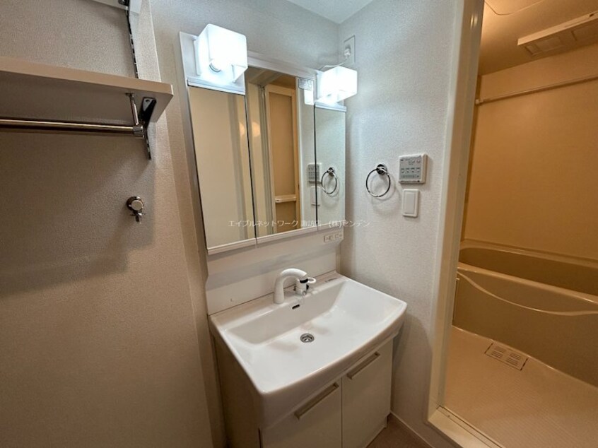  サニーガーデンR　B