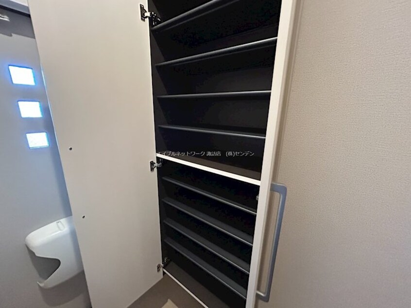  サニーガーデンR　B