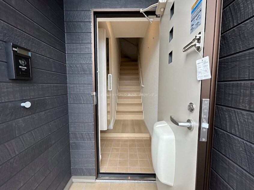  サニーガーデンR　B