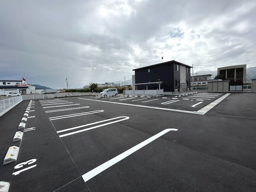  サニーガーデンR　B