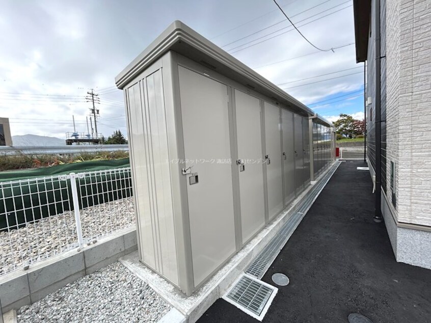  サニーガーデンR　B