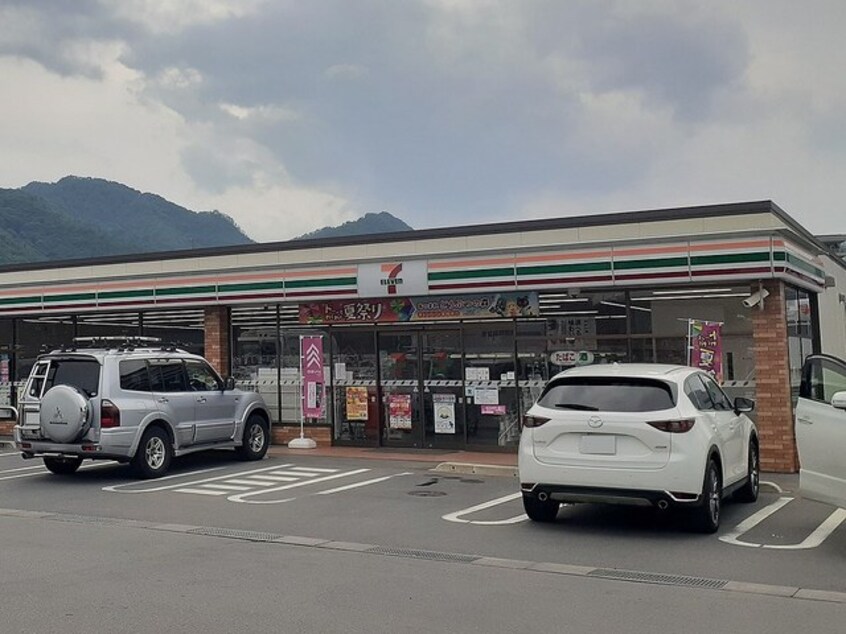 ｾﾌﾞﾝｲﾚﾌﾞﾝ 上田下丸子店(コンビニ)まで2011m しなの鉄道しなの鉄道線/大屋駅 徒歩63分 2階 築19年