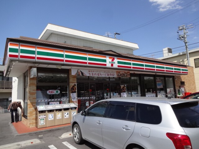 ｾﾌﾞﾝｲﾚﾌﾞﾝ 上田常田店(コンビニ)まで293m グランピアトーワ