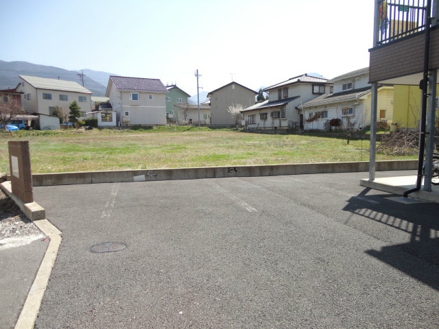  サザンクロス谷地