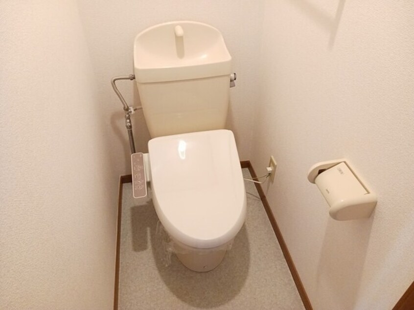  エヴァーグリーン秋葉裏Ａ棟