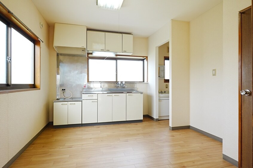  コーポアザレア