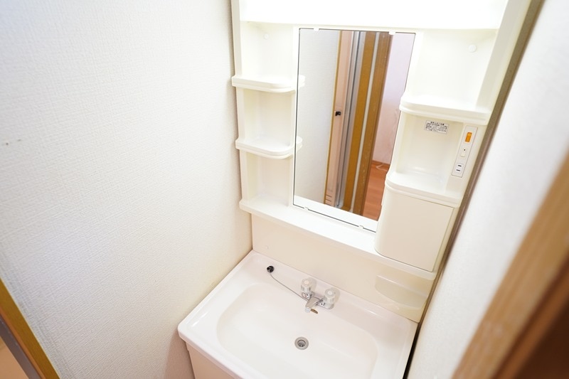  シャン・カマラードＤ棟