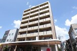 シェーナ・ウーノ