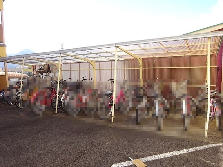  パークハイツ上田ＢI棟