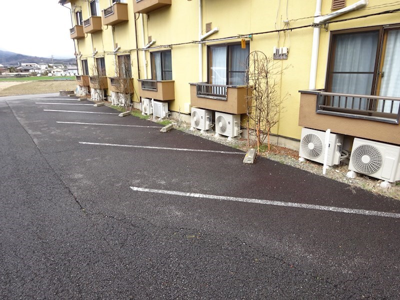  パークハイツ上田ＢI棟